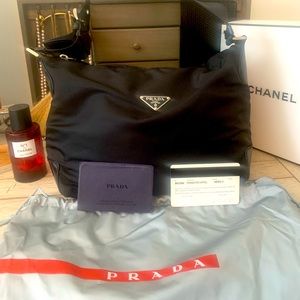 Vintage Prada Tessuto EXCELLENT Condition With FREE SHIPPING😊